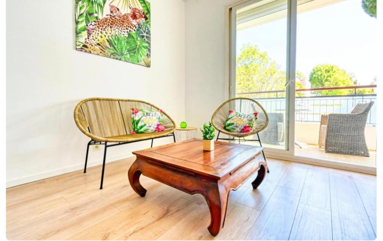 Superbe Studio Lumineux Sur Cannes Avec Terrasse ! A Quelques Minutes De La Celebre Rue D'Antibes ! Kültér fotó